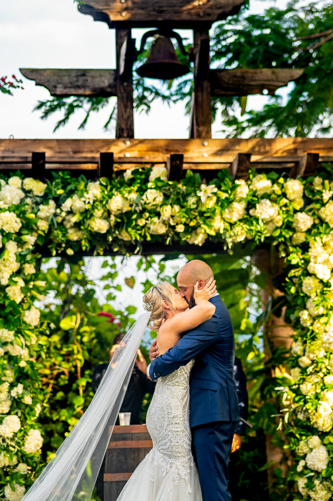 wedding ceremony at Hacienda Siesta Alegre